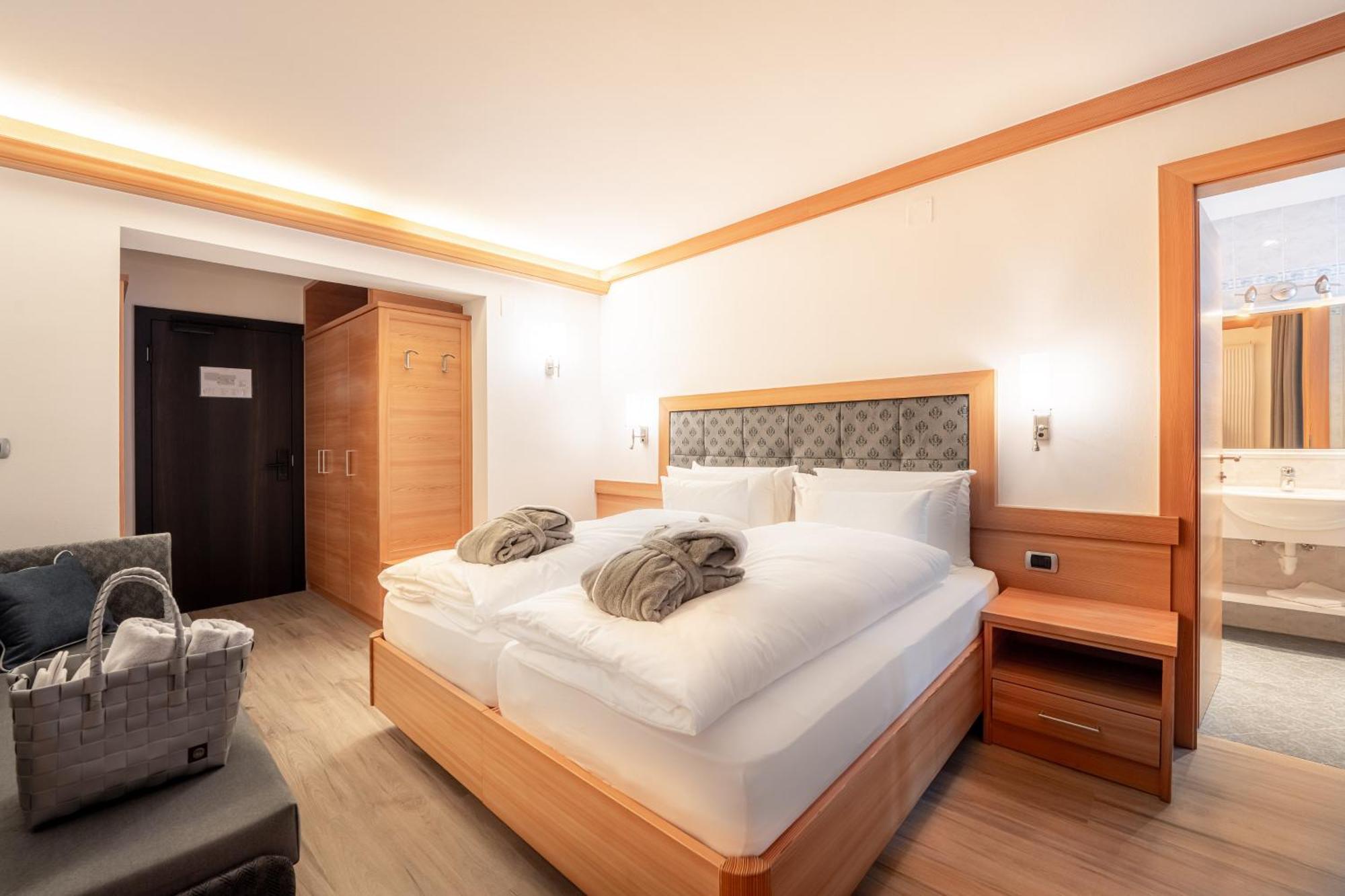 Stella - My Dolomites Experience 4*